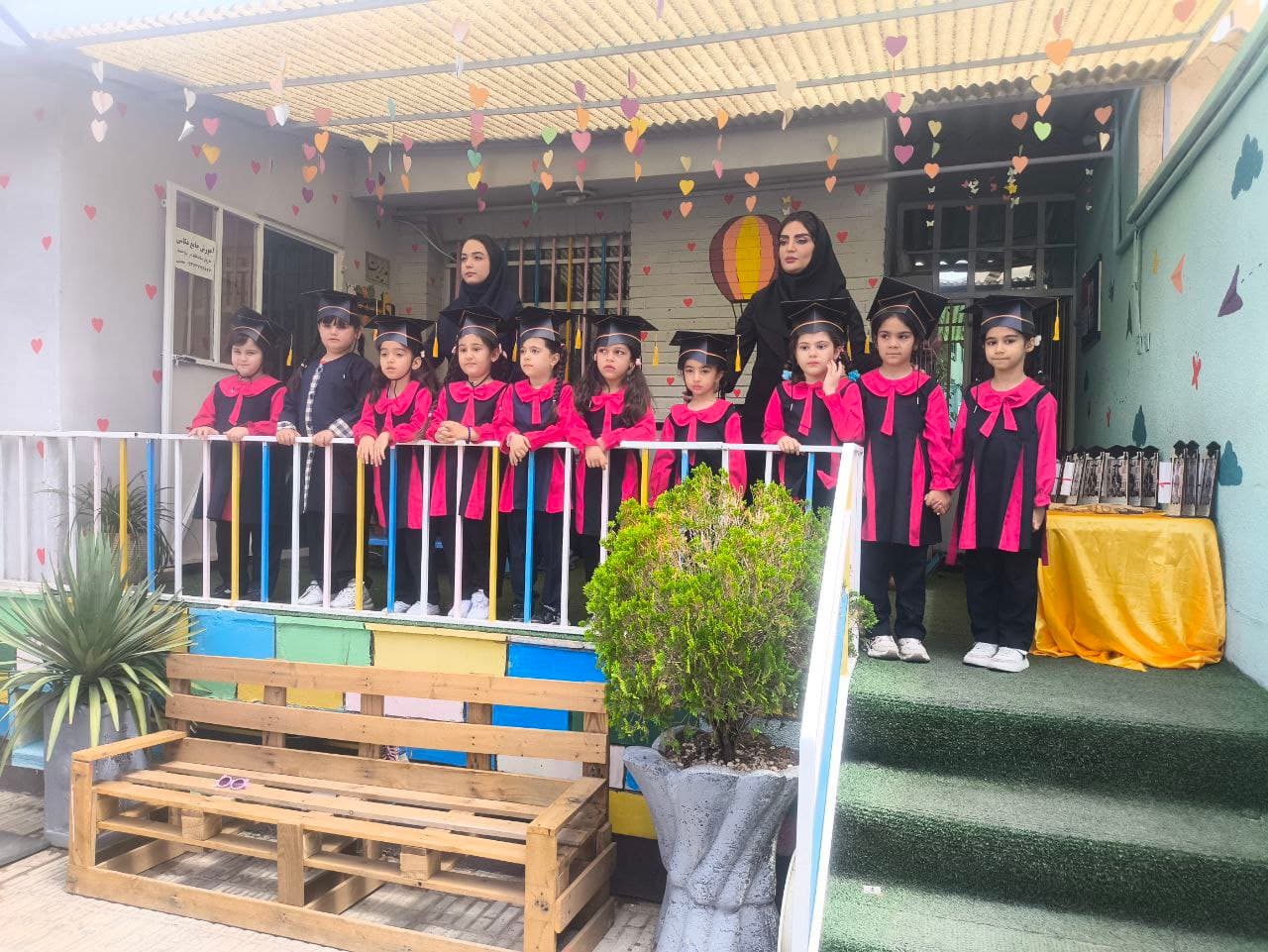 مهد کودک باغ غنچه